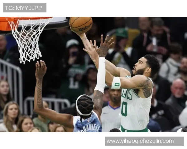 绿军轻取森林狼，Tatum砍下34分